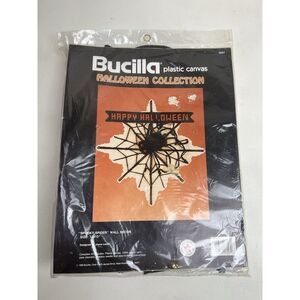 Bucilla Halloween Collection Spooky Spider‎ Plastic Canvas Wall Decor Kit